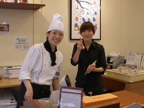 イヤイヤ、こっちは前からいます(笑）