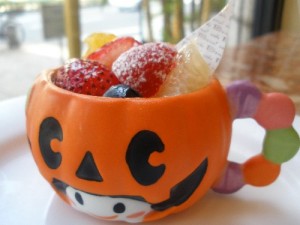 プリン・ア・ラモード　￥380